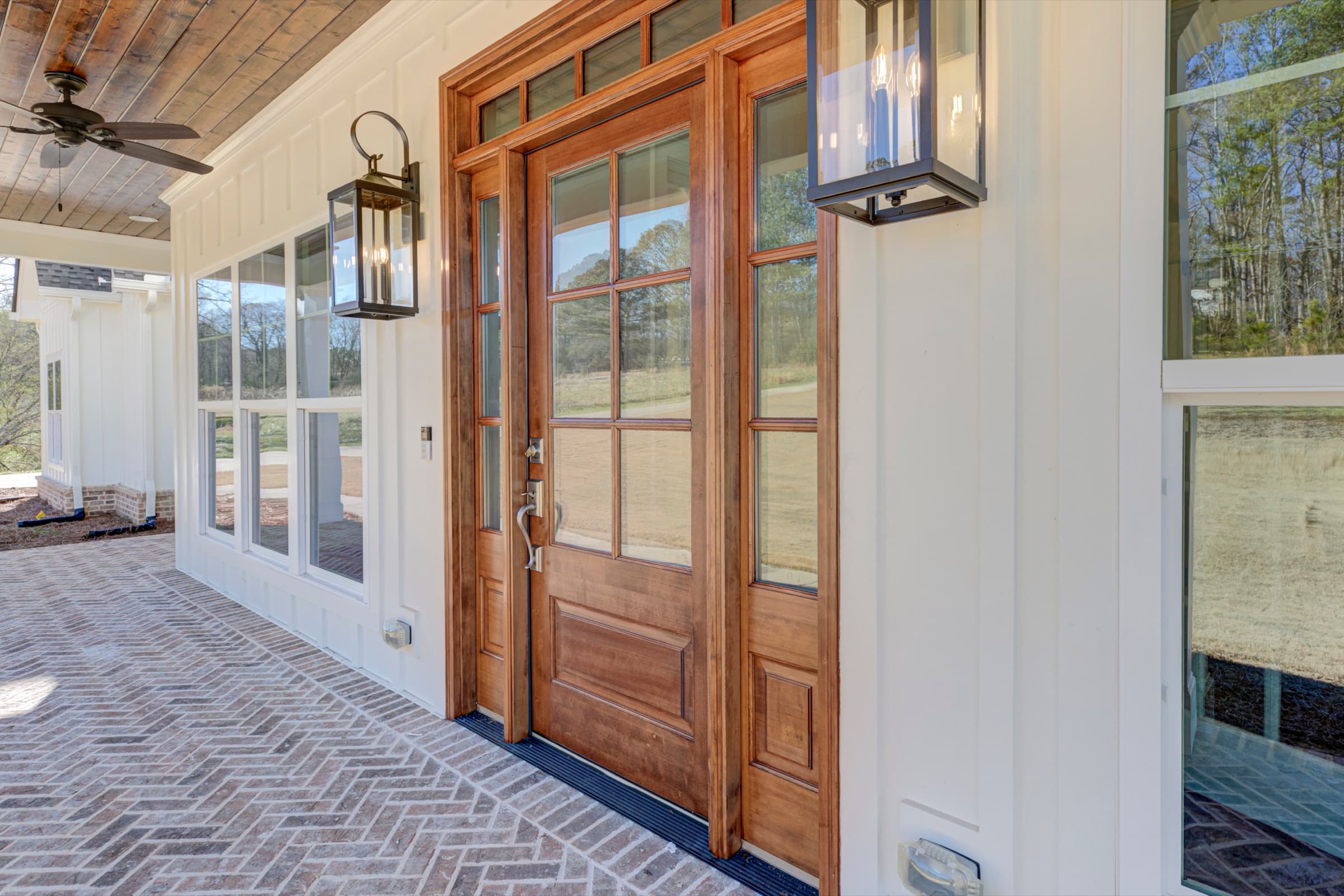 The Modern Farmhouse — photo 2