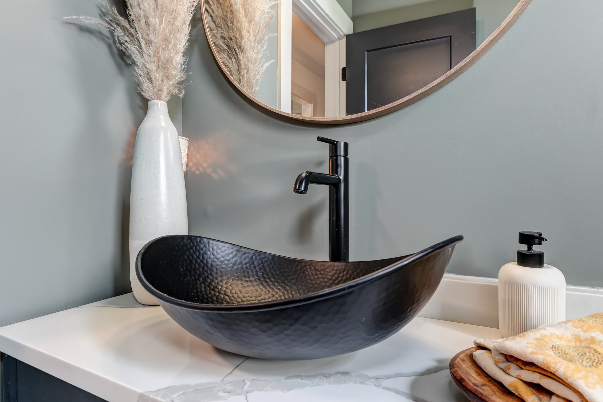 Craft detail: A hand-finished vessel sink