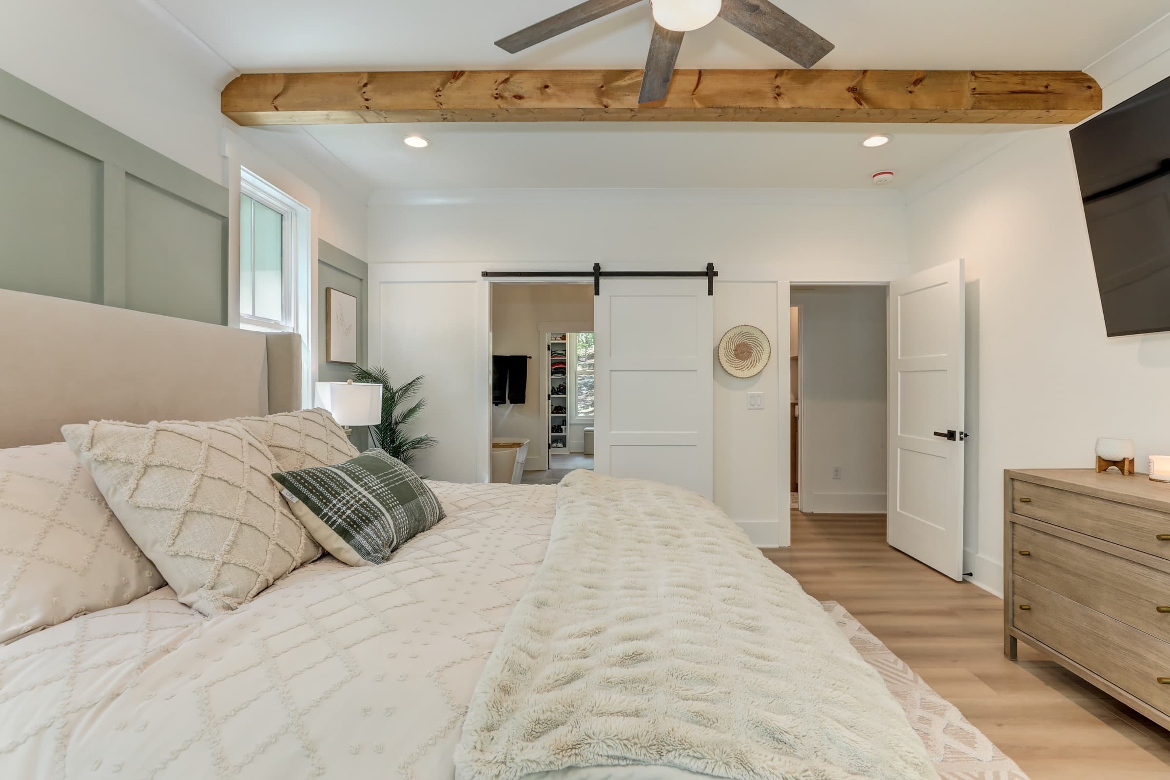 The Timber Farmhouse — photo 9